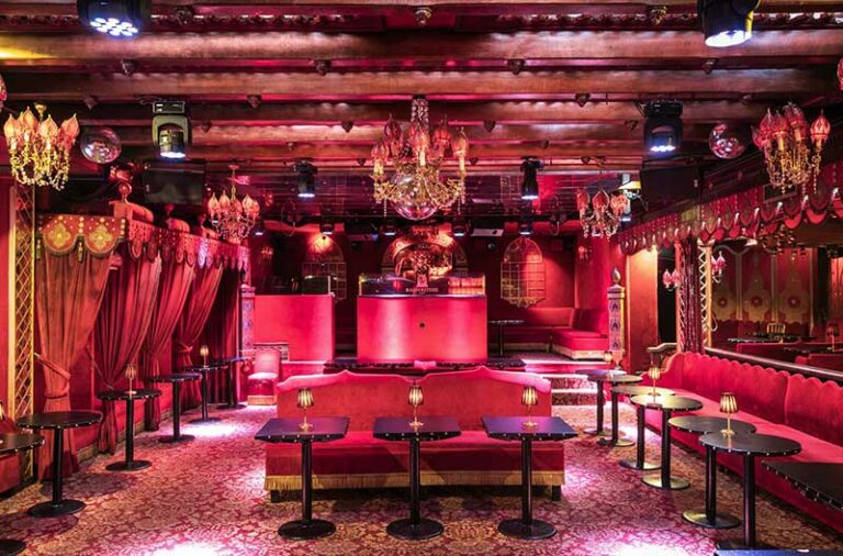 Raspoutine Miami Beach Review: An Unforgettable Night of Luxury and Entertainment